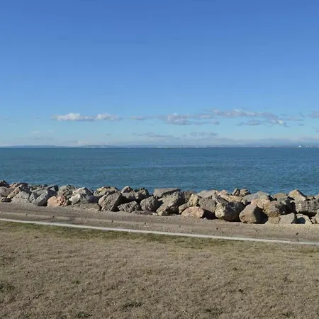 Modern Grau-du-roi And Port-camargue Le Grau-du-Roi